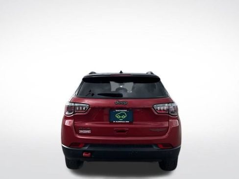 Used 2025 Jeep Compass Trailhawk AWD/4WD image 14