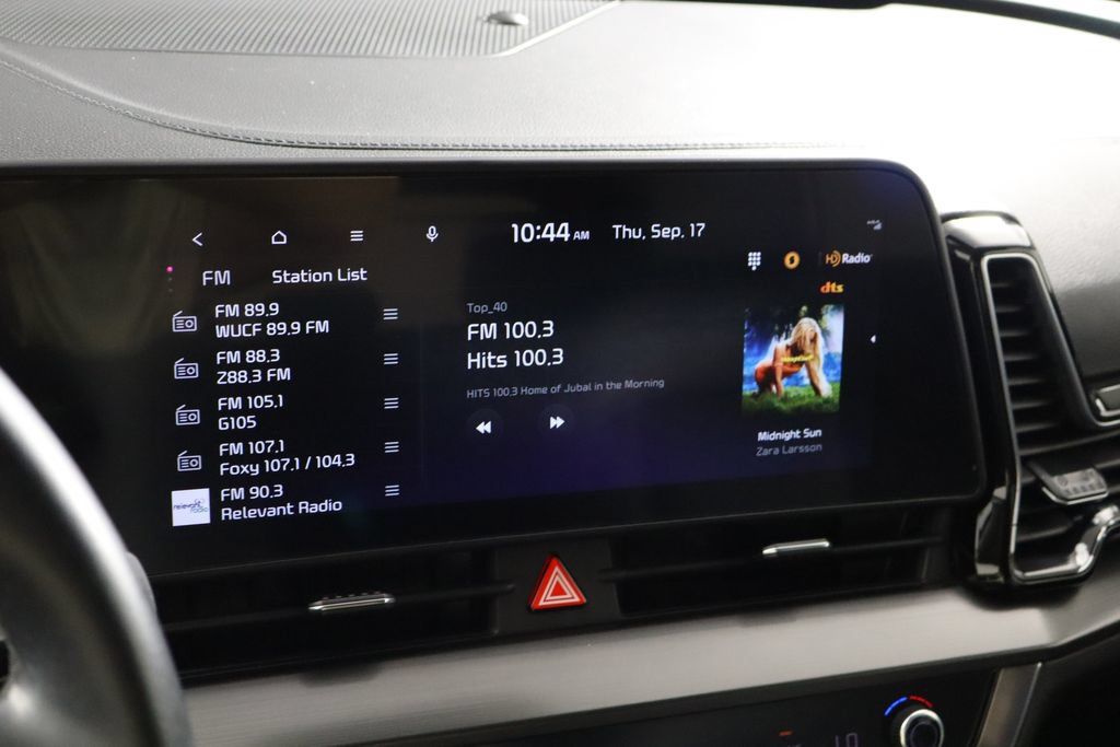 Used 2024 Kia Sportage EX FWD image 35
