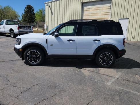 New 2026 Ford Bronco Sport Outer Banks AWD/4WD image 6