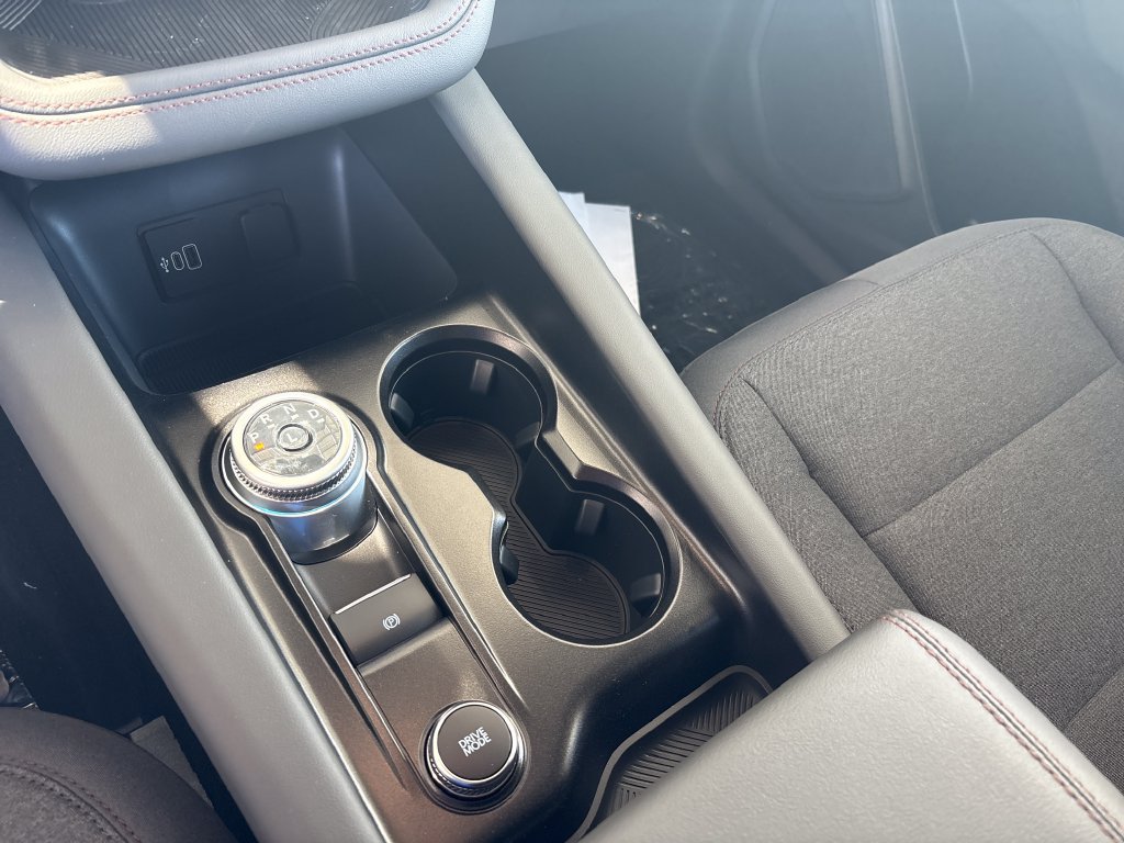 New 2026 Ford Explorer Active AWD/4WD image 12