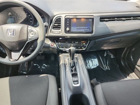 Used 2022 Honda HR-V EX image 11