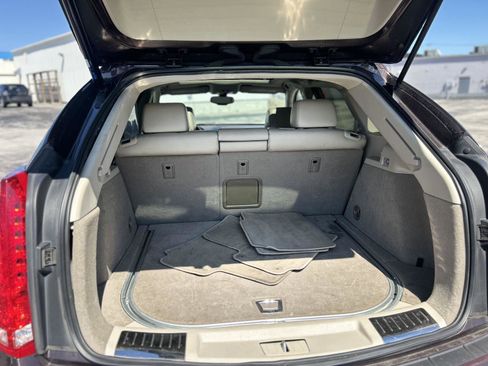 Used 2015 Cadillac SRX Luxury AWD/4WD image 7