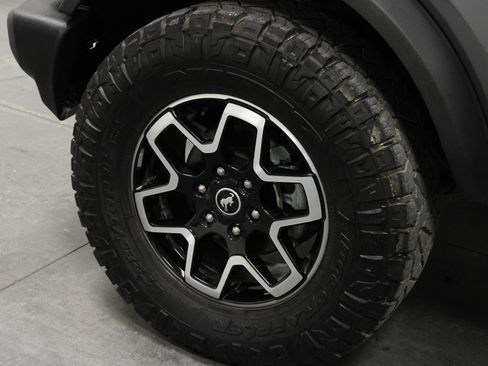 Used 2022 Ford Bronco Big Bend image 10