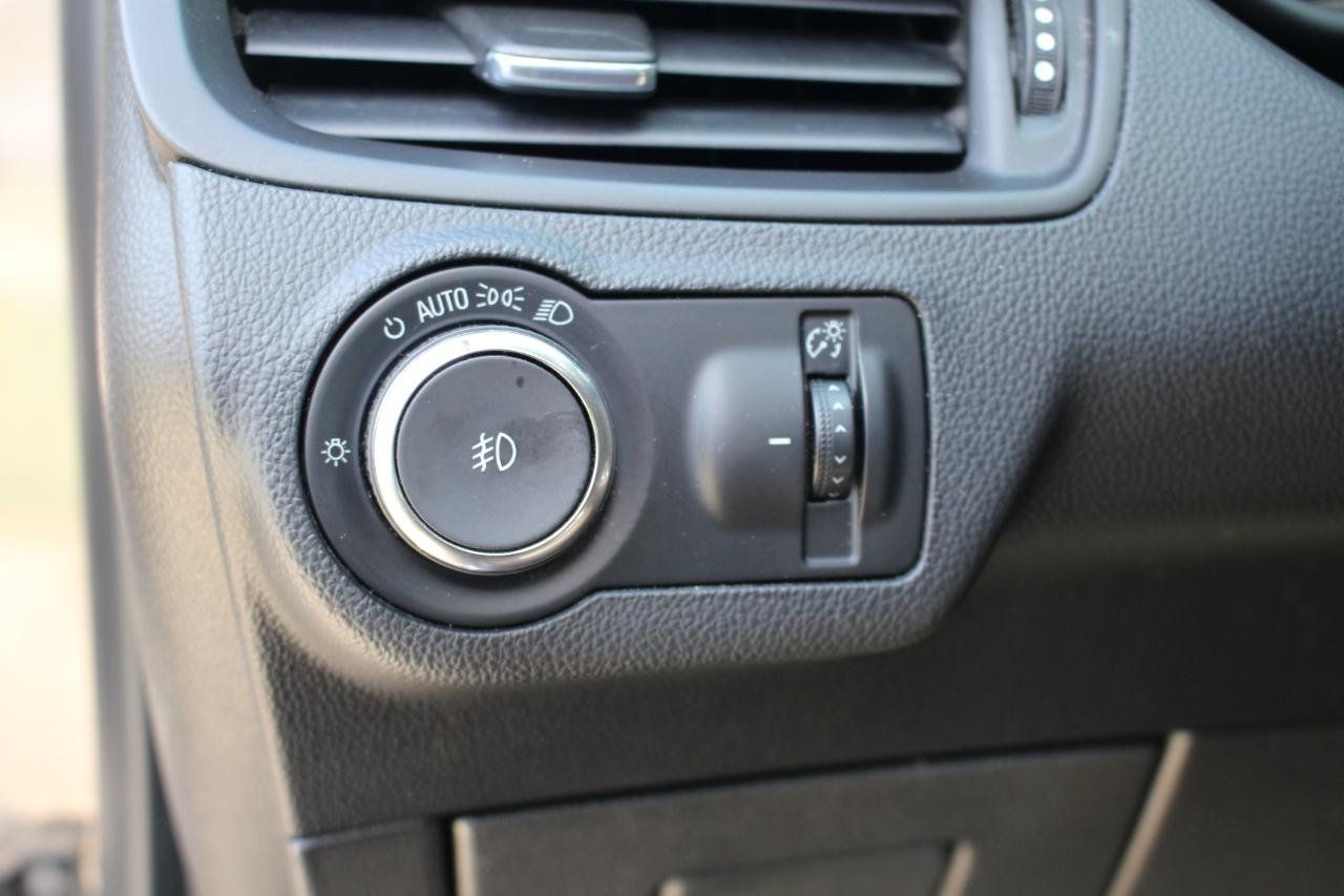 Used 2017 Buick Envision Premium AWD/4WD image 18