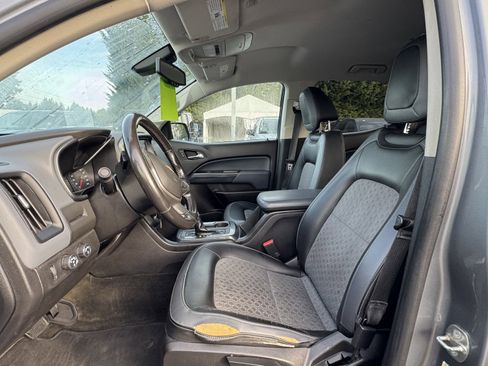 Used 2018 Chevrolet Colorado Z71 image 15