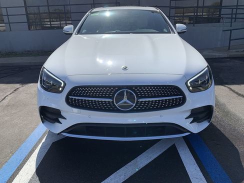 Used 2023 Mercedes-Benz E 350 4MATIC Sedan image 6