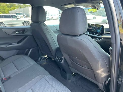 Used 2026 Chevrolet Equinox LT AWD/4WD image 36