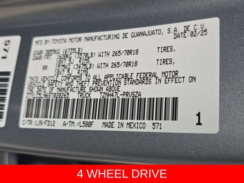 Used 2025 Toyota Tacoma TRD Off-Road w/ TRD Off Road Upgrade Package AWD/4WD image 33