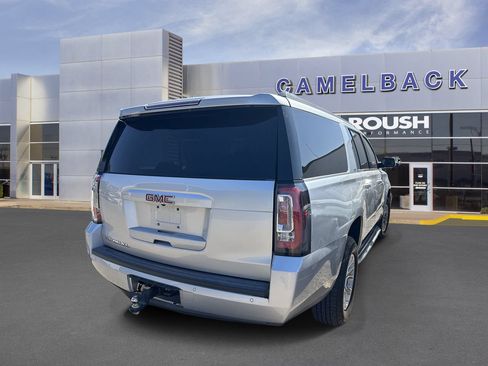 Used 2019 GMC Yukon XL SLT w/ Open Road Package RWD image 5