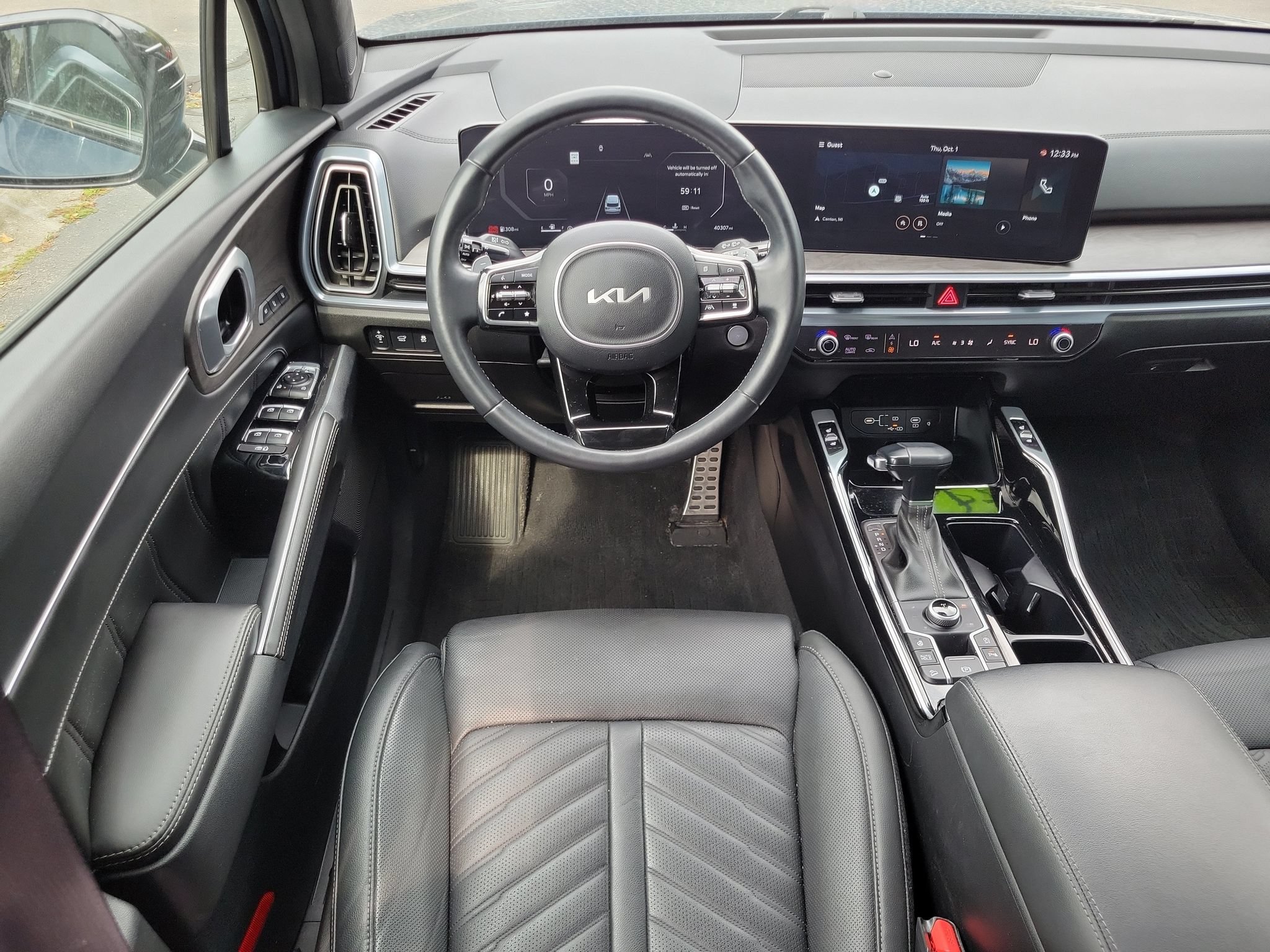 Certified 2024 Kia Sorento SX Prestige AWD/4WD image 28