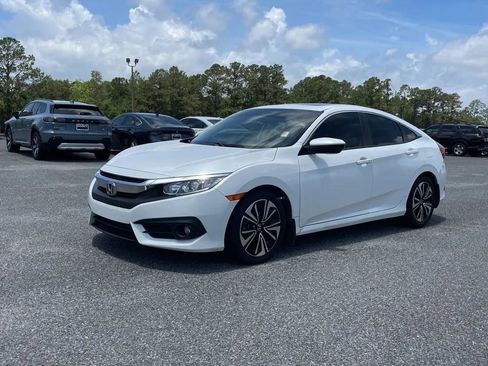 Used 2018 Honda Civic EX-L image 1
