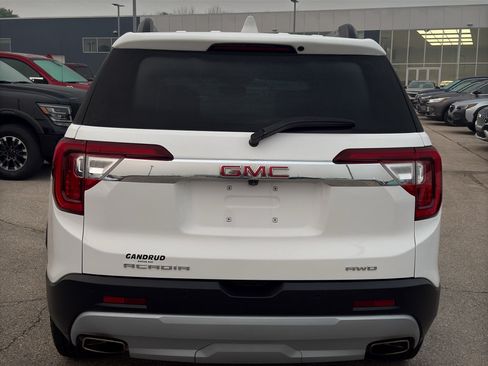Certified 2023 GMC Acadia SLT w/ LPO, Floor Liner Package AWD/4WD image 7