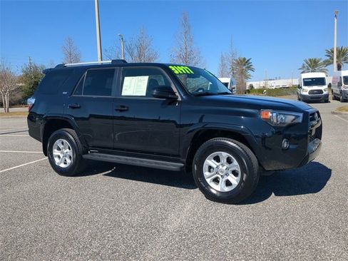 Certified 2022 Toyota 4Runner SR5 image 2