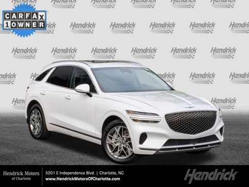 Used 2024 Genesis GV70 2.5T w/ Select Package AWD/4WD image 1