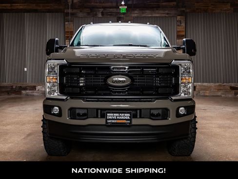 Used 2026 Ford F350 XLT image 4