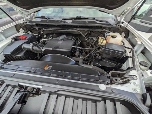 Used 2022 Chevrolet Silverado 2500 W/T w/ WT Convenience Package AWD/4WD image 15