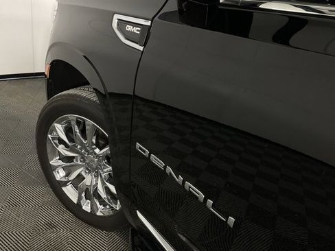 Used 2021 GMC Yukon Denali image 41