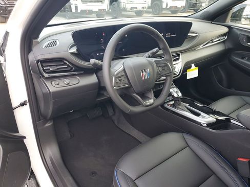 New 2026 Buick Envista Sport Touring image 12