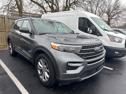 Certified 2023 Ford Explorer XLT w/ Equipment Group 202A