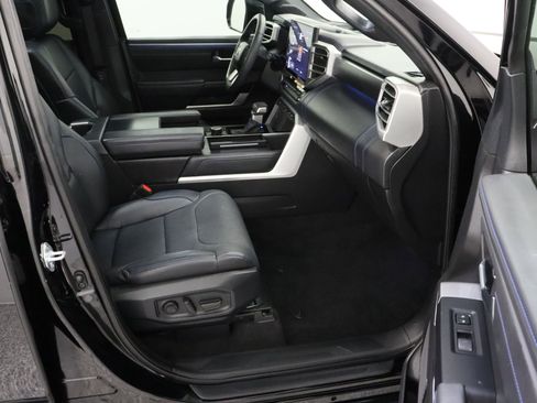 Used 2023 Toyota Tundra Platinum w/ Advanced Package image 44