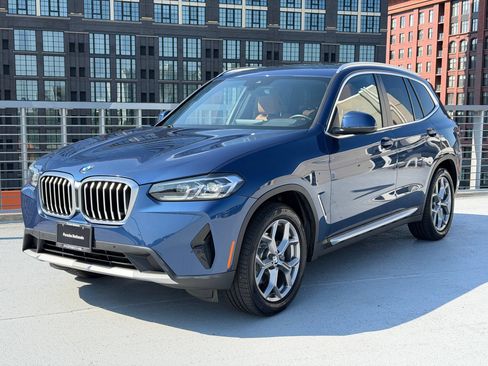 Used 2024 BMW X3 xDrive30i w/ Premium Package w/ZPA AWD/4WD image 1