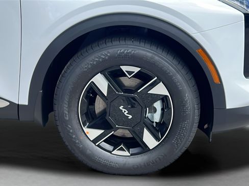 New 2026 Kia Sportage LX FWD image 23
