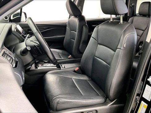 Used 2021 Honda Pilot Touring image 26