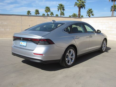 New 2025 Honda Accord LX image 4