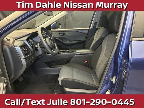Used 2023 Nissan Rogue SV AWD/4WD image 21