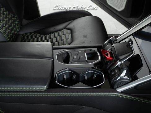 Used 2019 Lamborghini Urus image 43