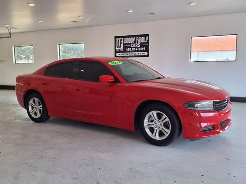 Used 2022 Dodge Charger SXT RWD image 21