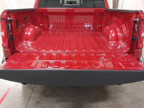 New 2026 RAM 1500 Laramie AWD/4WD image 26