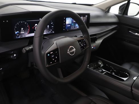 Used 2025 Nissan Murano SV AWD/4WD image 21