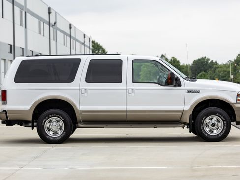 Used 2005 Ford Excursion Eddie Bauer AWD/4WD image 13