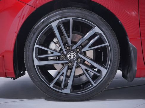 Used 2026 Toyota Camry XSE w/ Premium Plus Package image 2