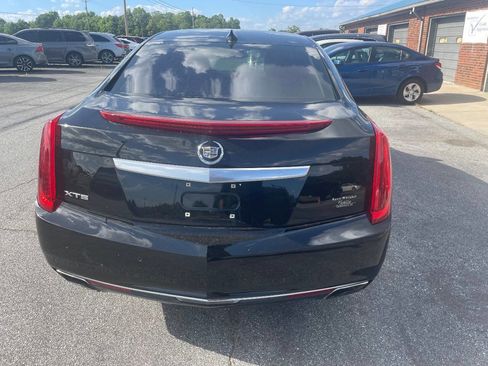 Used 2015 Cadillac XTS Luxury FWD image 6
