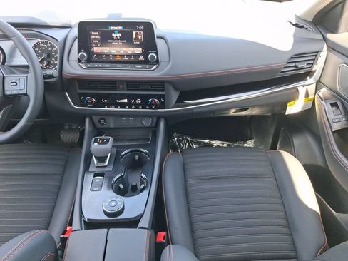 New 2026 Nissan Rogue SV w/ Rock Creek Premium Package AWD/4WD image 4