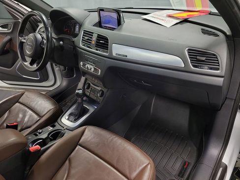 Used 2018 Audi Q3 2.0T Premium Plus w/ Premium Plus Package image 25