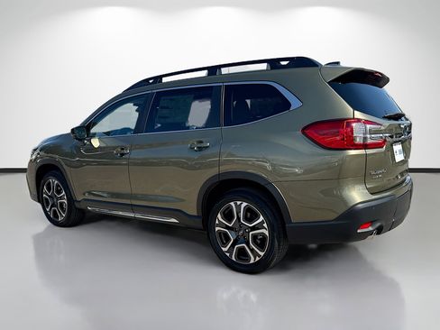 New 2026 Subaru Ascent Limited image 5