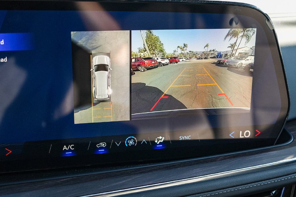 New 2026 Chevrolet Tahoe LS w/ LPO, Dark Essentials Package AWD/4WD image 23