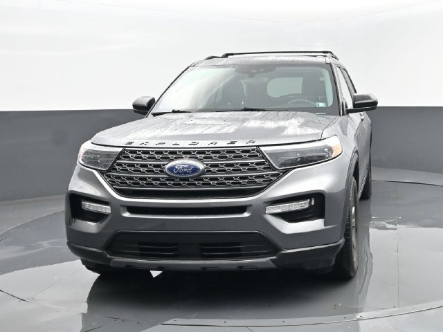 Used 2022 Ford Explorer XLT w/ Equipment Group 202A AWD/4WD image 27