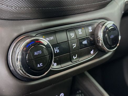 Used 2023 Chevrolet TrailBlazer LT w/ Convenience Package image 15