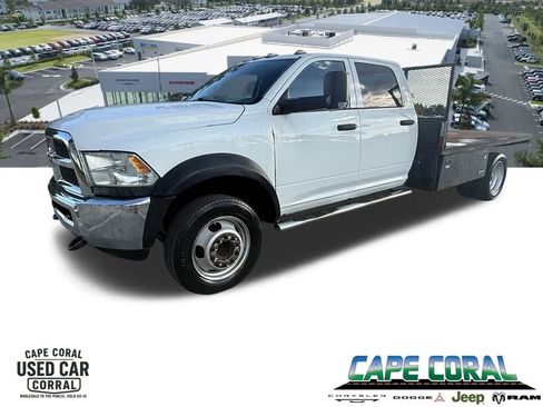 Used 2017 RAM 5500 Tradesman w/ Chrome Appearance Group image 1