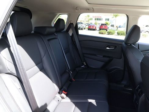 New 2026 Nissan Rogue SV image 18