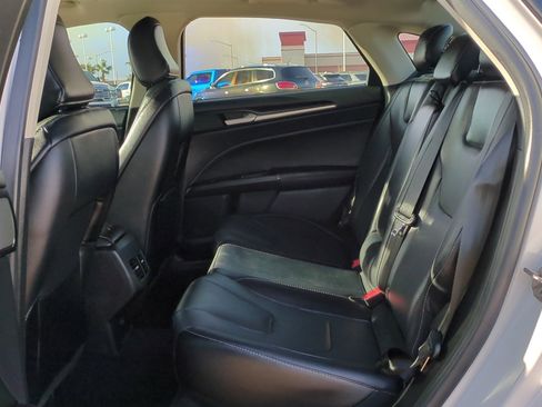 Used 2020 Ford Fusion Titanium image 28