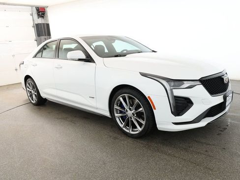 Used 2021 Cadillac CT4 V w/ Technology Package image 3