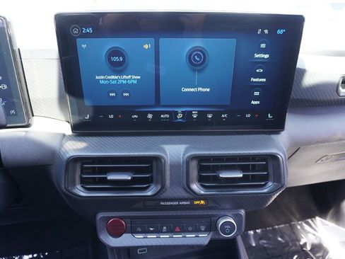 Used 2025 Ford Mustang Convertible RWD image 18