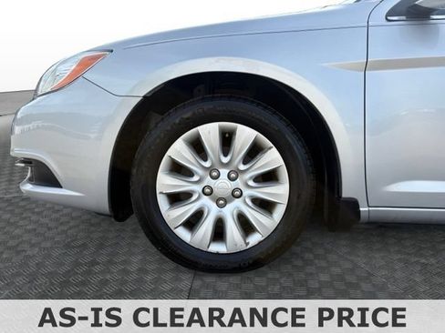 Used 2012 Chrysler 200 LX FWD image 14
