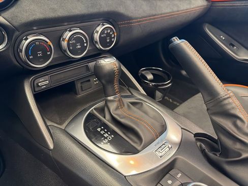 Used 2019 MAZDA MX-5 Miata RF 30th Anniversary image 20