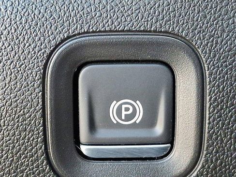 Used 2024 Chevrolet Silverado 1500 Custom w/ Turbomax Blackout Package image 23